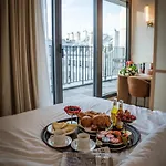 Apartahotel Quartier Libre Opera