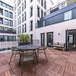 Quartier Libre Opera מלון דירות 5*
